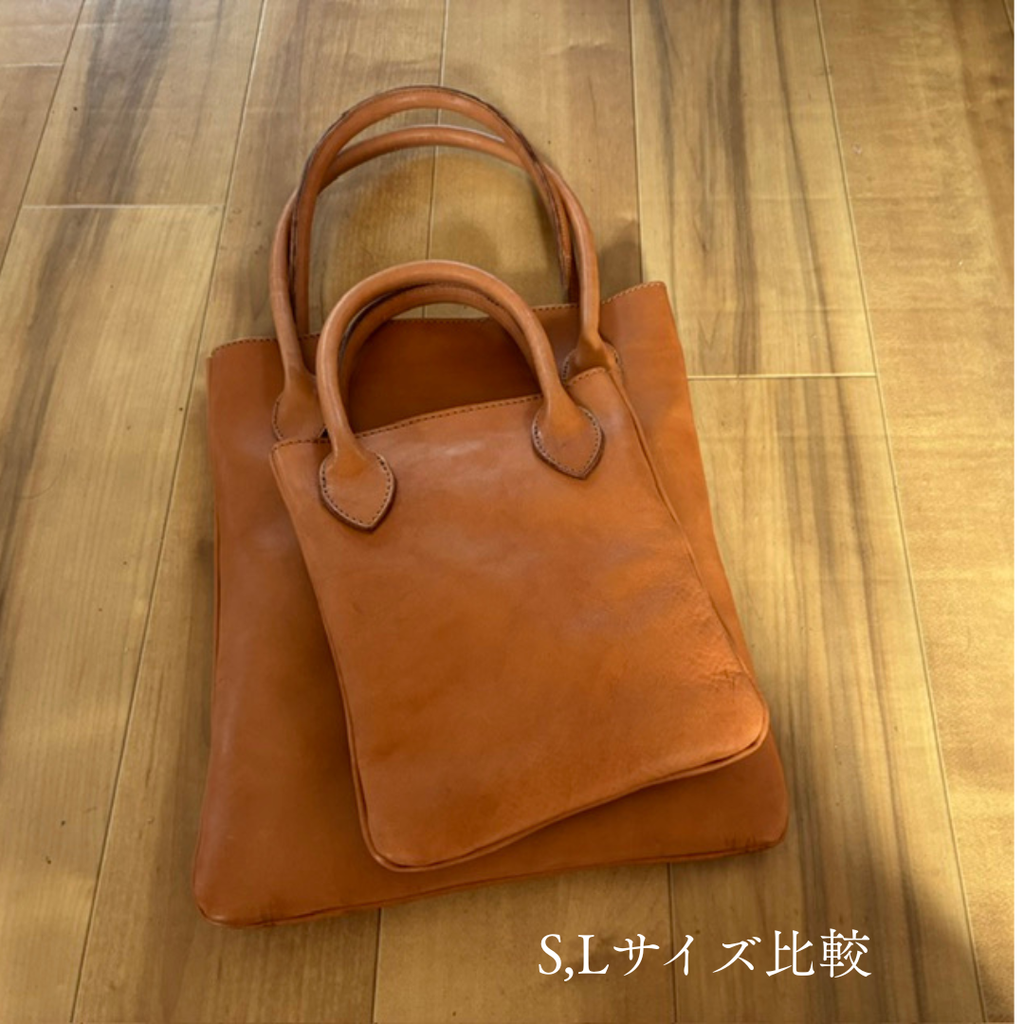 A縦-sized tote bag that can easily fit A4 documents