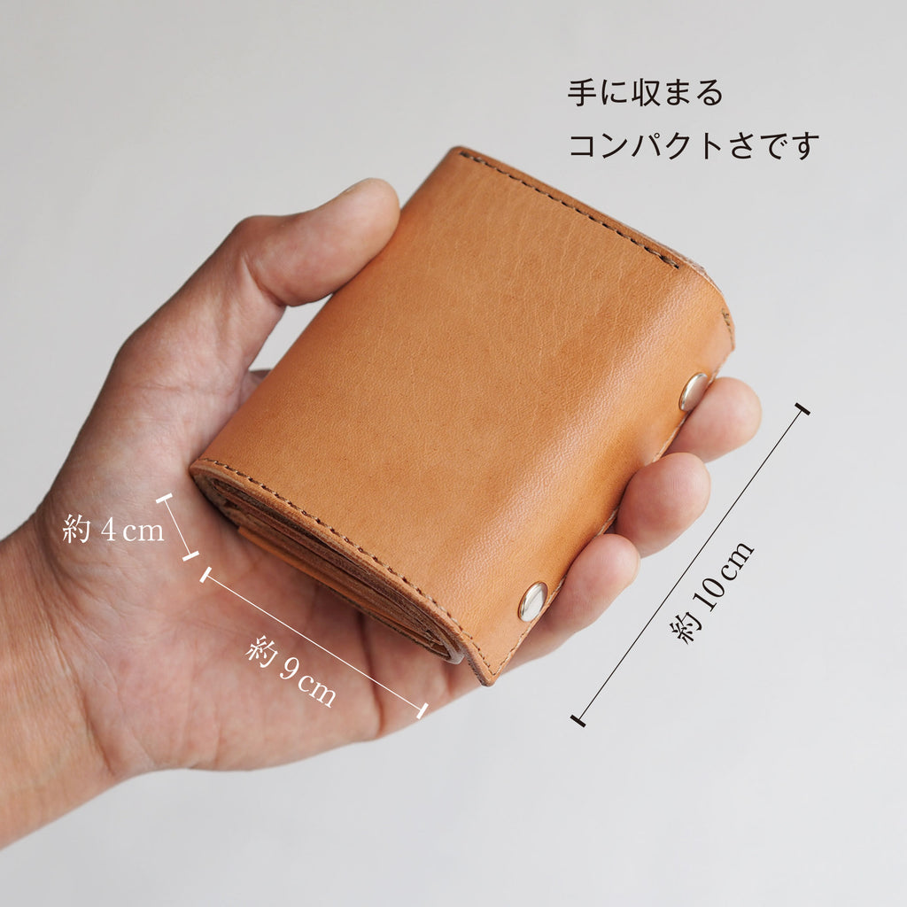 スクエアミニ財布　